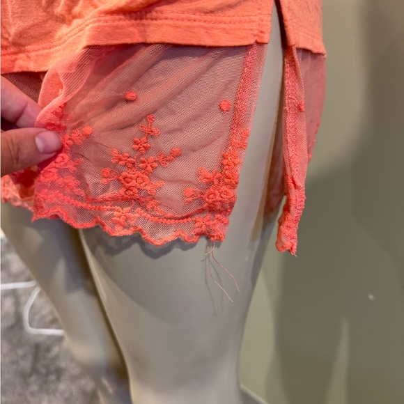 Silver Icing / coral silver icing tank top - Picture 5 of 6